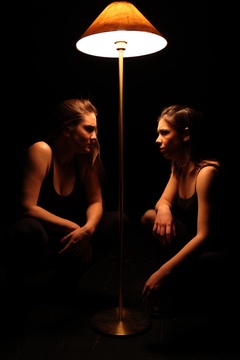 ИСПИТ СТУДЕНТКИЊА IV ГОДИНА ГЛУМЕ 